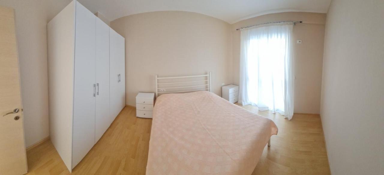 SarandëAzzura Flats公寓 外观 照片