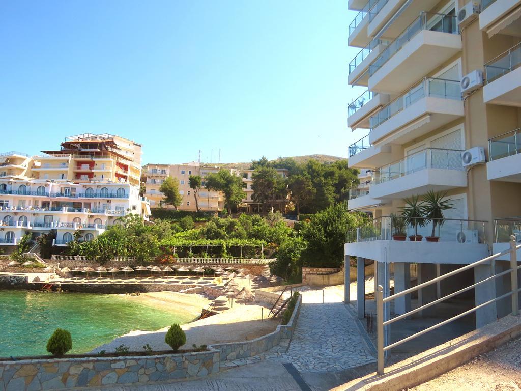 SarandëAzzura Flats公寓 外观 照片