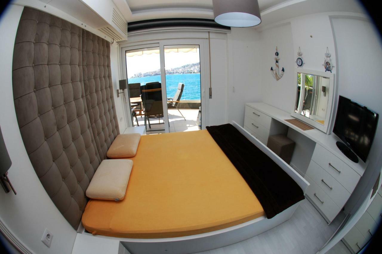 SarandëAzzura Flats公寓 外观 照片